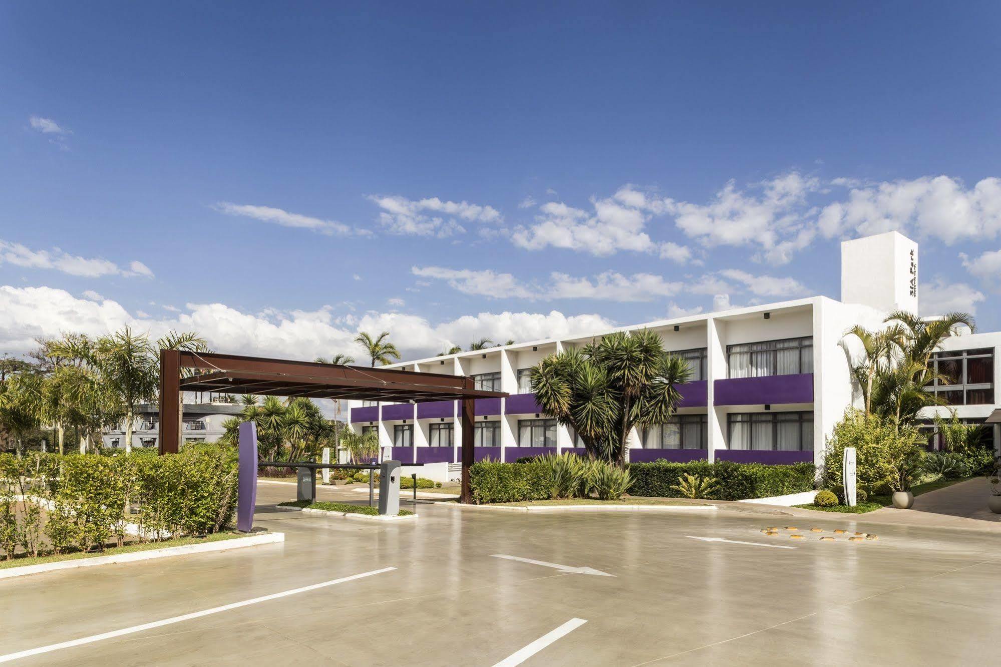 Sia Park Executive Hotel Candangolandia Exterior foto